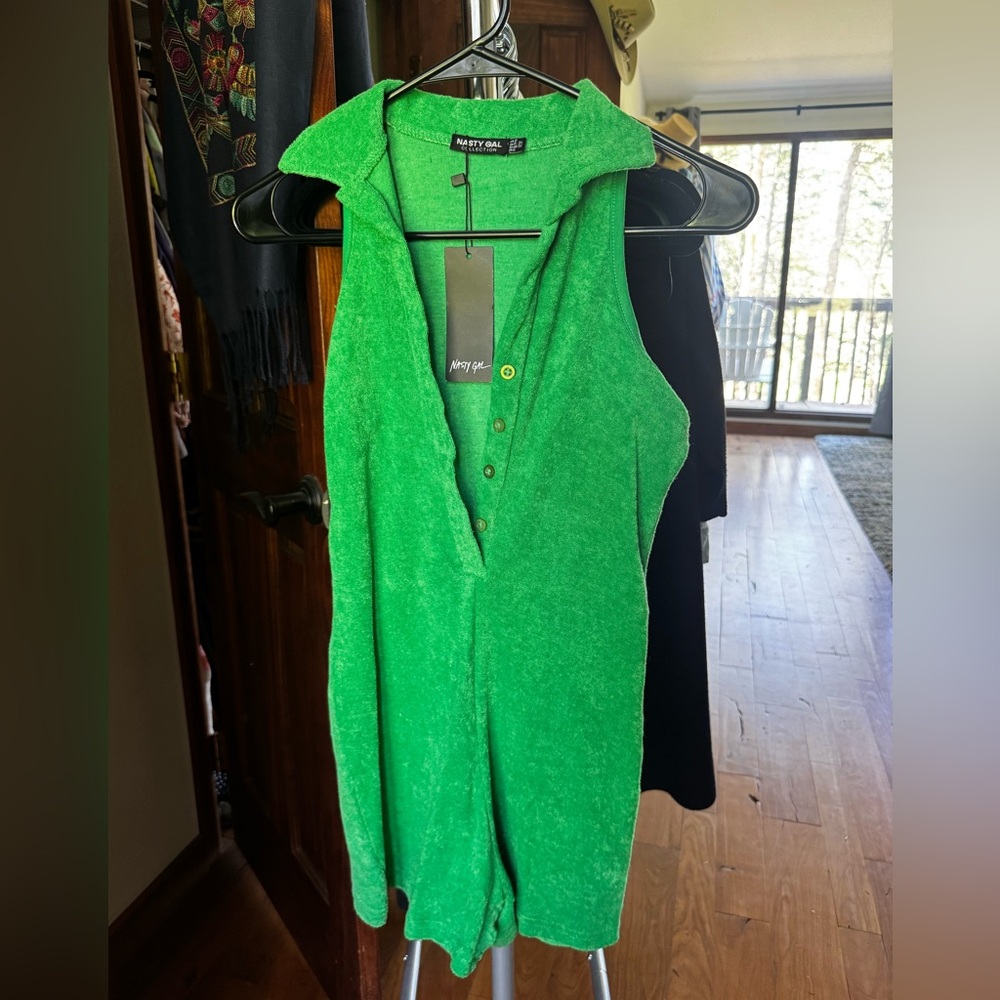 Nasty Gal Green Sleeveless romper